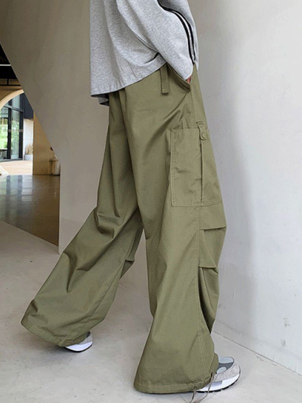 Pantalones cargo de pierna recta fruncidos para hombre-2